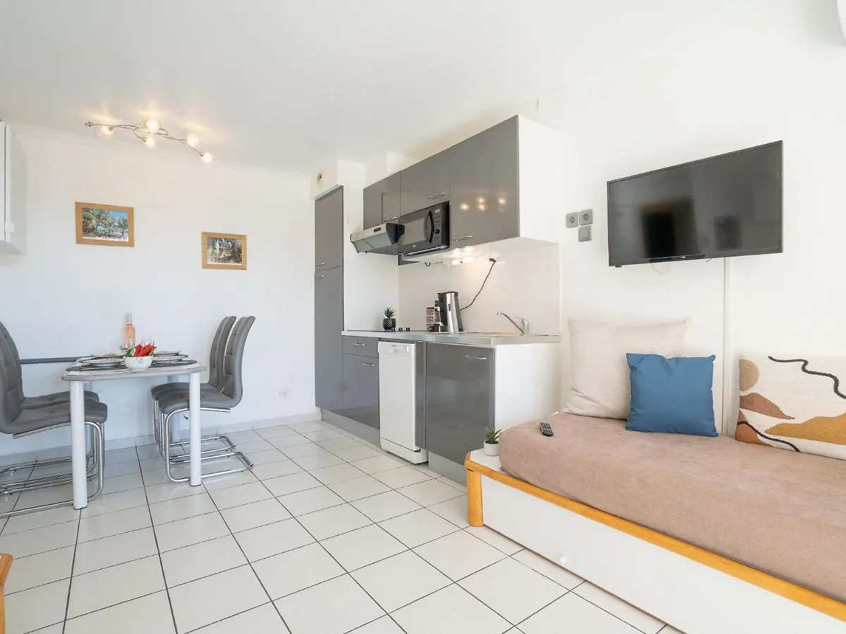 Apartment Village Cap Esterel - L'Esquinade-9 By Interhome Saint-Raphael  0*, Saint-Raphael (Var) France