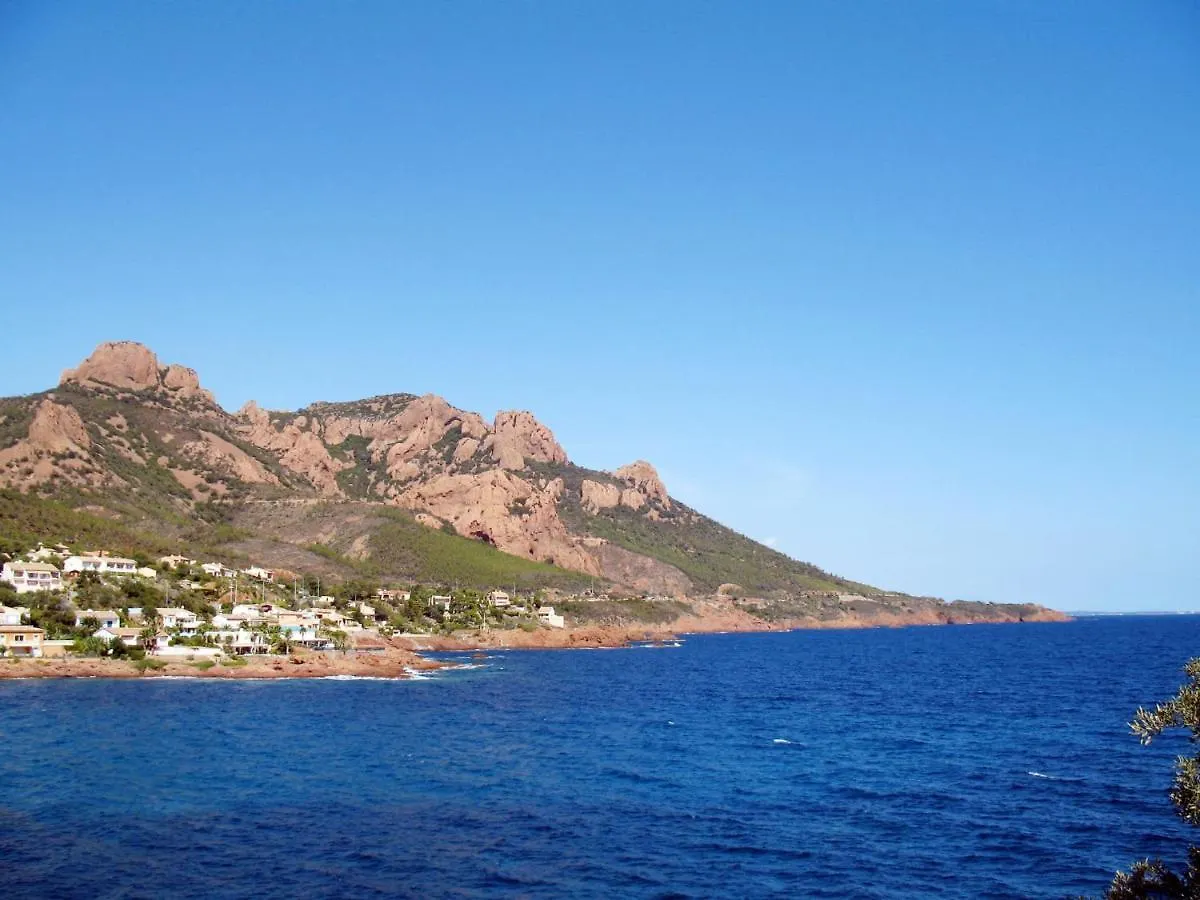 Apartment Village Cap Esterel - L'Esquinade-9 By Interhome Saint-Raphael  France